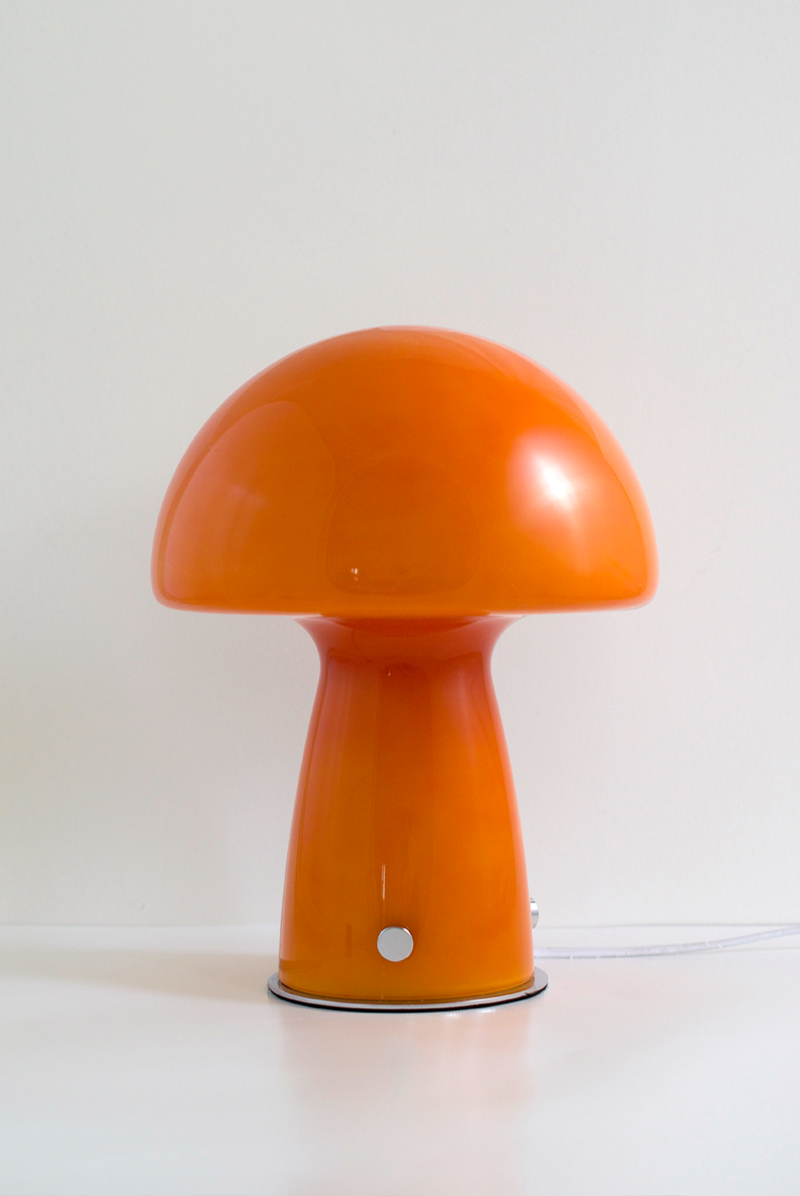 Mushroom lamp