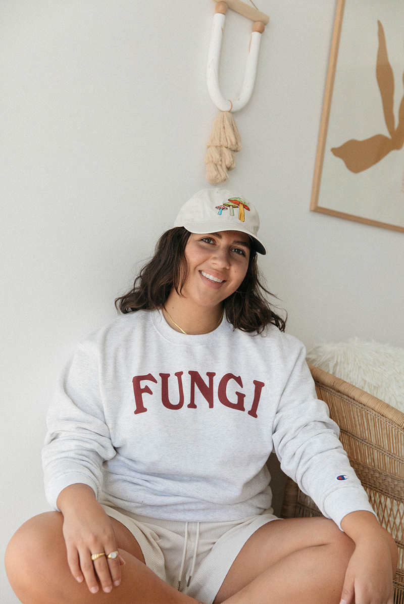 Champion sweater for girl height deals